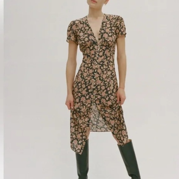 Realisation par Monica dress in fantasy size Medium - Picture 3 of 6